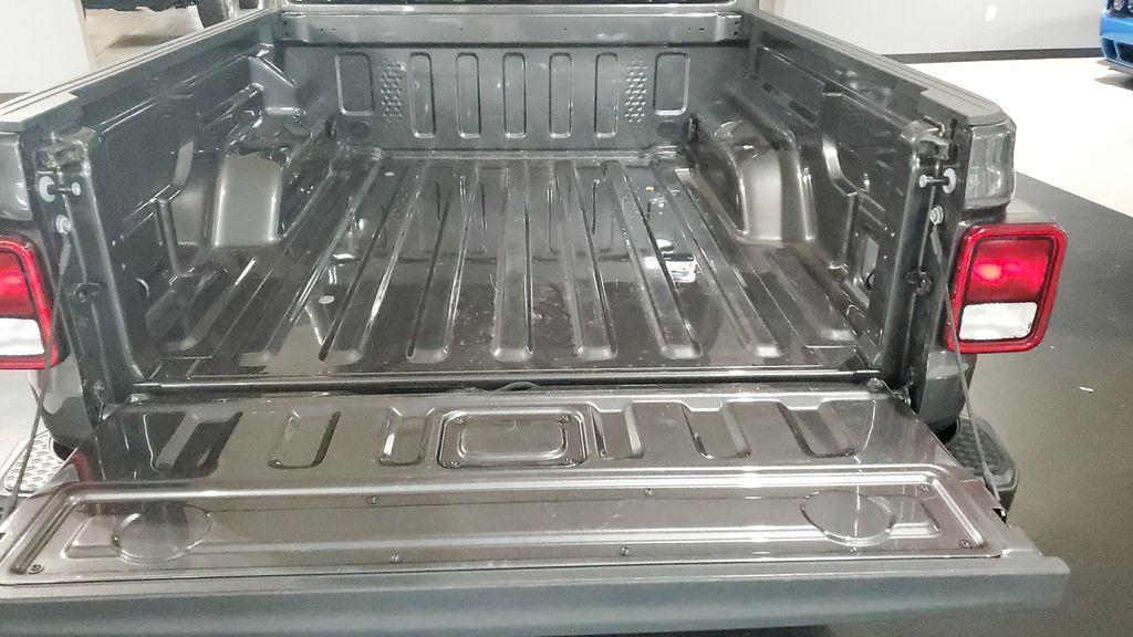 used 2025 Jeep Gladiator car, priced at $35,919