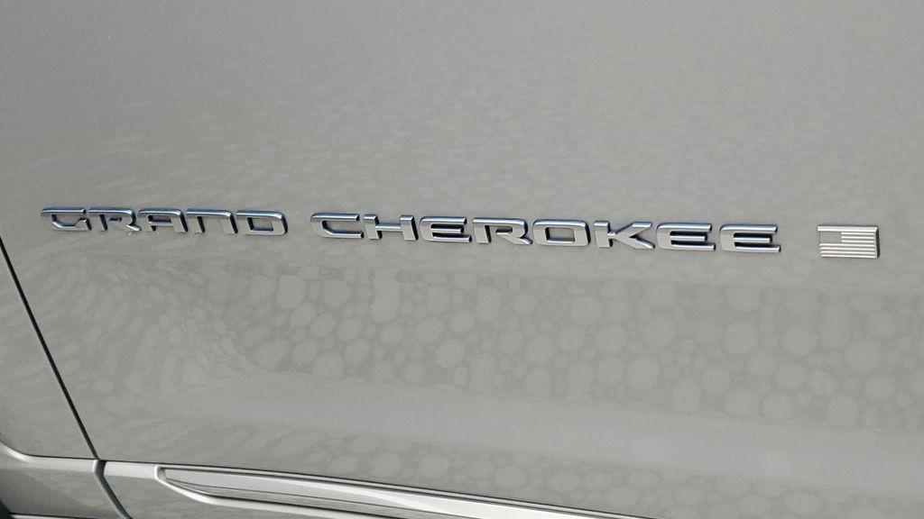 used 2022 Jeep Grand Cherokee 4xe car, priced at $32,919