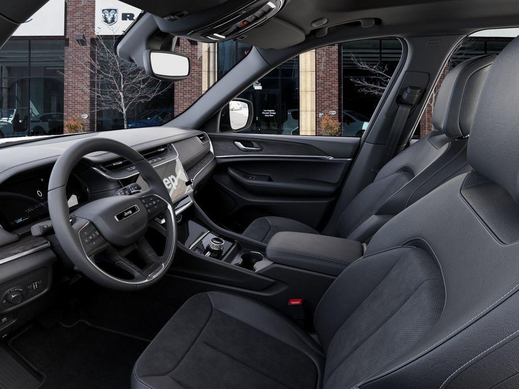 new 2026 Jeep Grand Cherokee car, priced at $45,260