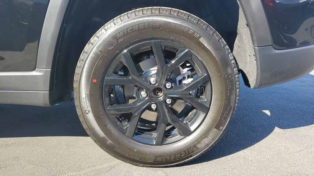 new 2025 Jeep Grand Cherokee car, priced at $41,482