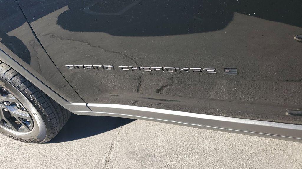 new 2025 Jeep Grand Cherokee car, priced at $41,482