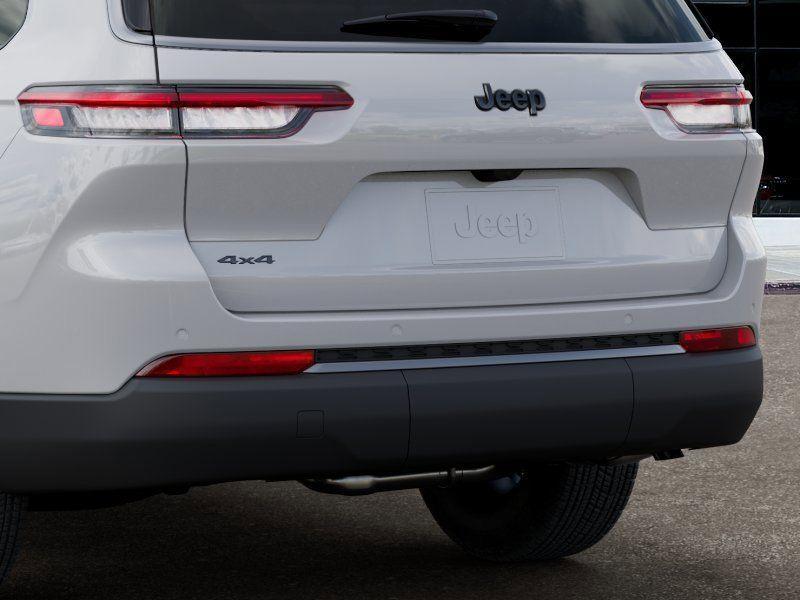 new 2026 Jeep Grand Cherokee L car, priced at $44,160