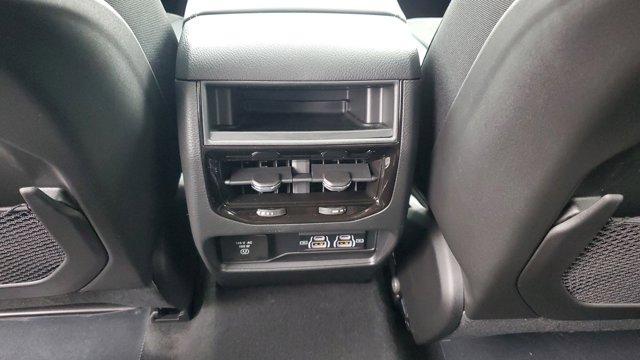 new 2025 Jeep Grand Cherokee car, priced at $42,712