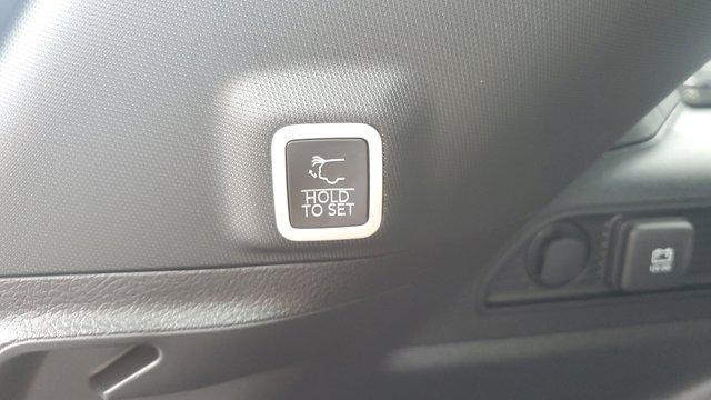 new 2025 Jeep Grand Cherokee car, priced at $42,712