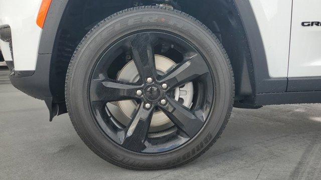 new 2025 Jeep Grand Cherokee L car, priced at $44,136