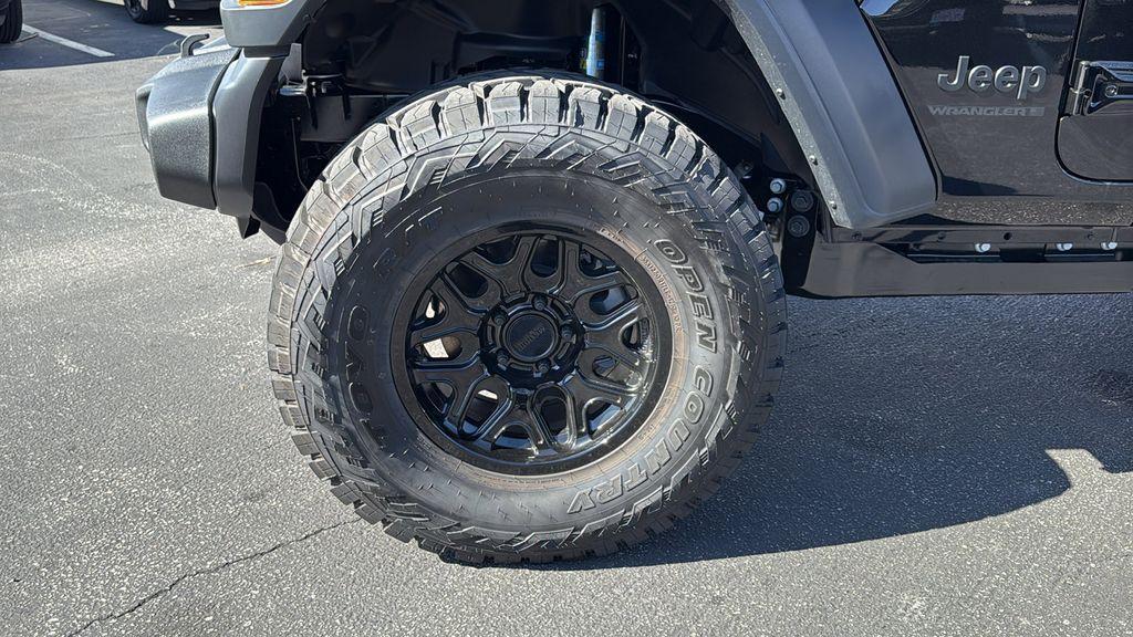 new 2026 Jeep Wrangler car, priced at $52,285
