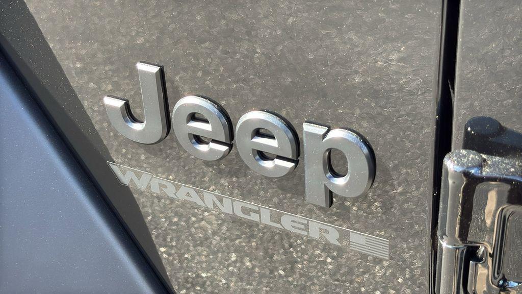 new 2026 Jeep Wrangler car, priced at $52,285