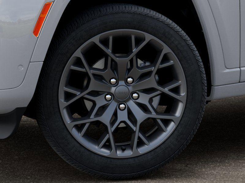 new 2026 Jeep Grand Cherokee car, priced at $61,400
