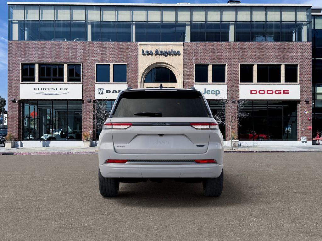 new 2026 Jeep Grand Cherokee car, priced at $61,400