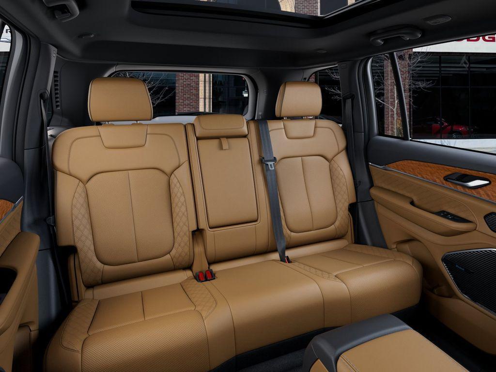 new 2026 Jeep Grand Cherokee car, priced at $61,400