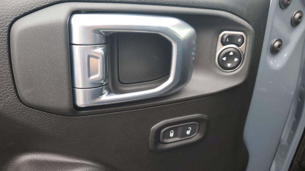 new 2026 Jeep Gladiator car, priced at $49,867