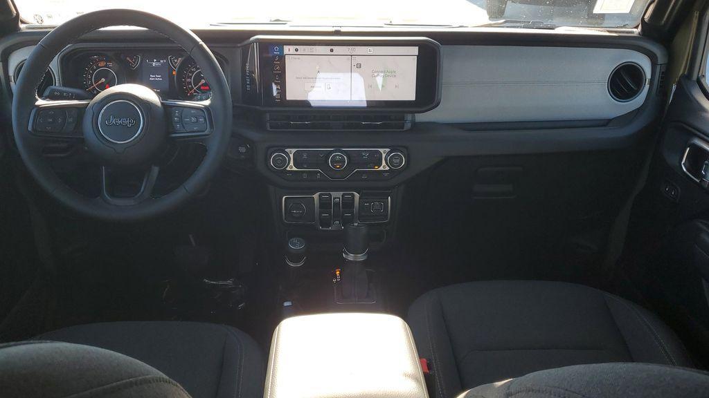 new 2025 Jeep Wrangler car, priced at $39,771