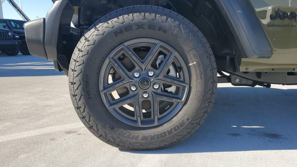 new 2025 Jeep Wrangler car, priced at $39,771