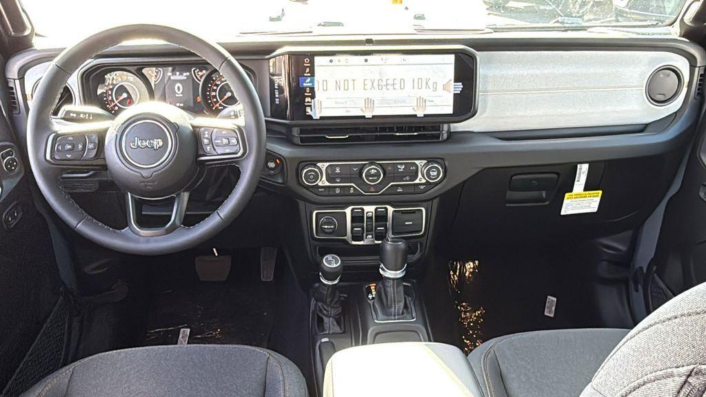 new 2026 Jeep Gladiator car, priced at $55,612