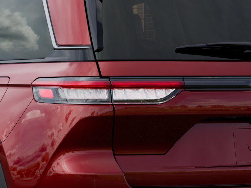 new 2026 Jeep Grand Cherokee car, priced at $42,665
