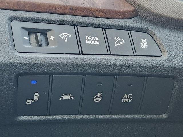 used 2017 Hyundai Santa Fe car, priced at $12,535