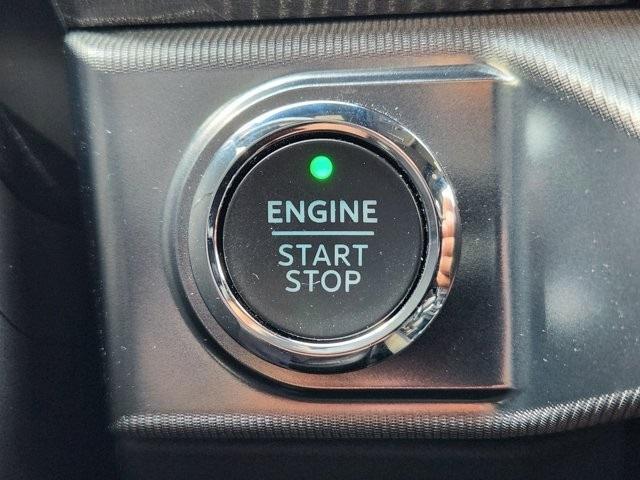 used 2022 Ford F-150 car, priced at $49,995