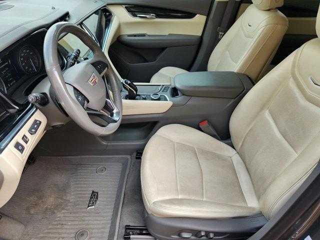 used 2021 Cadillac XT6 car, priced at $25,935