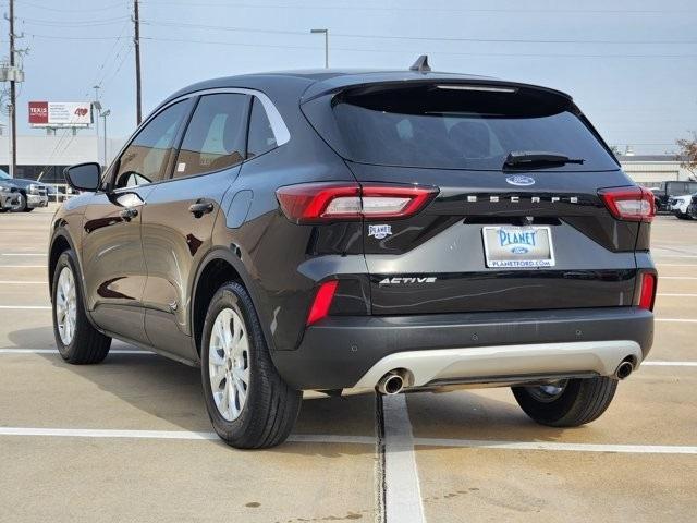 used 2023 Ford Escape car, priced at $19,355