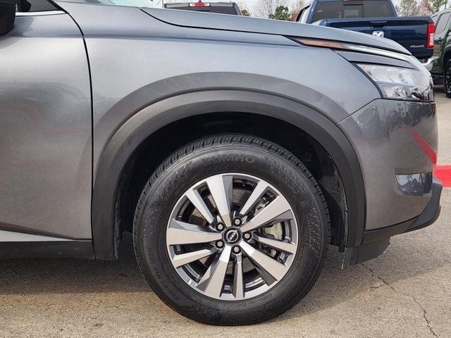 used 2025 Nissan Pathfinder car, priced at $33,485