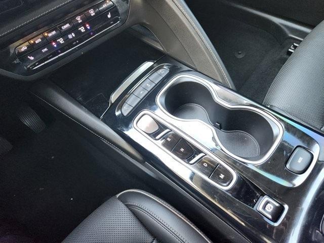 used 2023 Buick Envision car, priced at $23,366