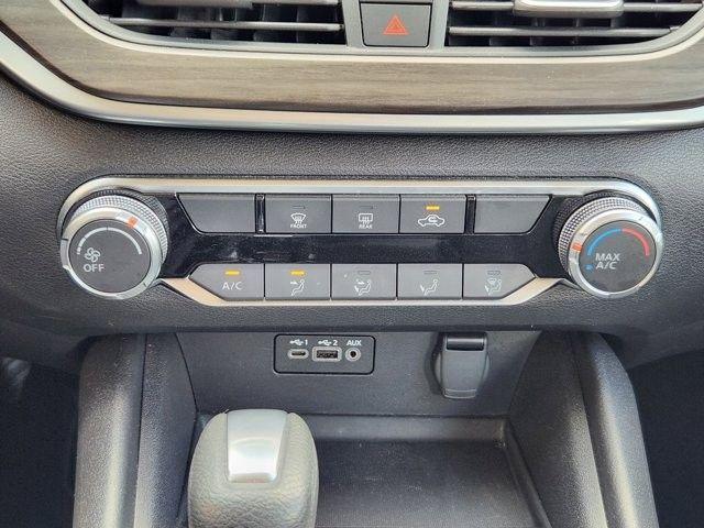 used 2025 Nissan Altima car, priced at $21,333