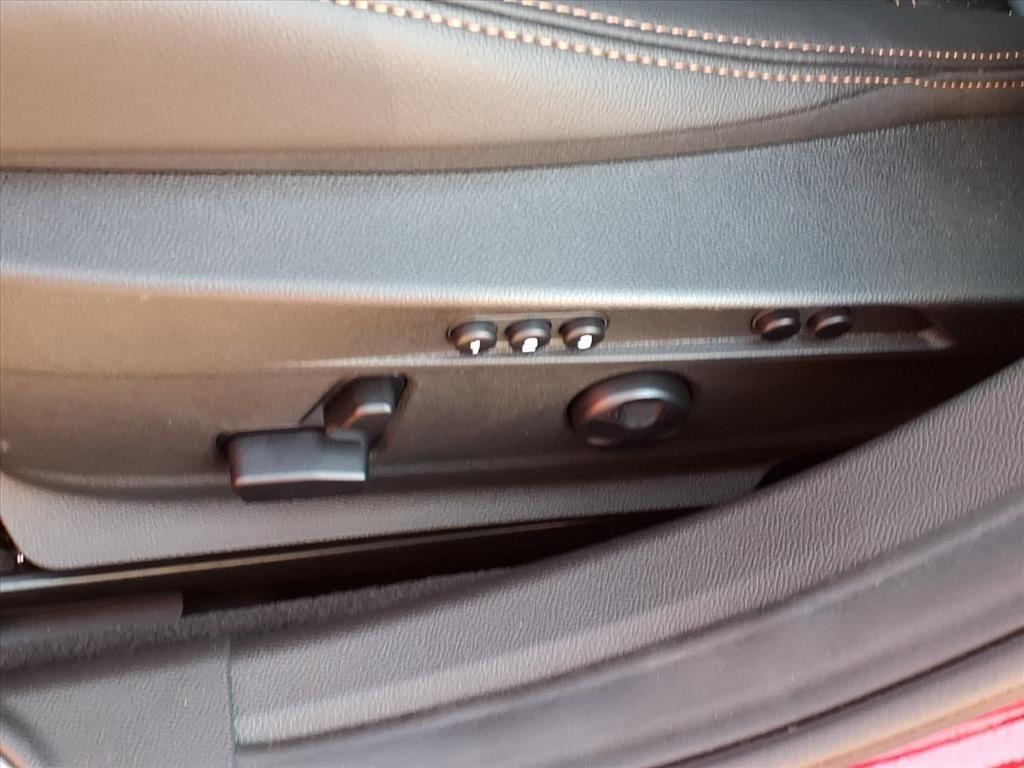 new 2025 Alfa Romeo Giulia car, priced at $58,795