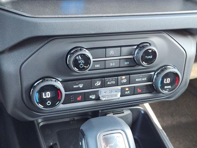 new 2025 Ford Bronco car, priced at $42,999