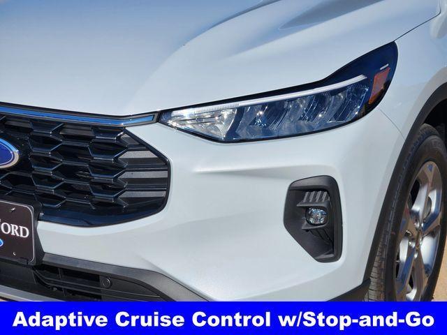 new 2026 Ford Escape car, priced at $32,282