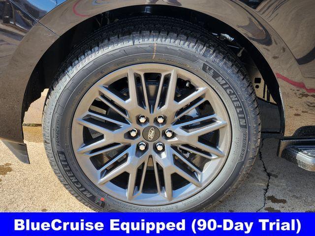 new 2026 Ford Expedition car, priced at $74,792