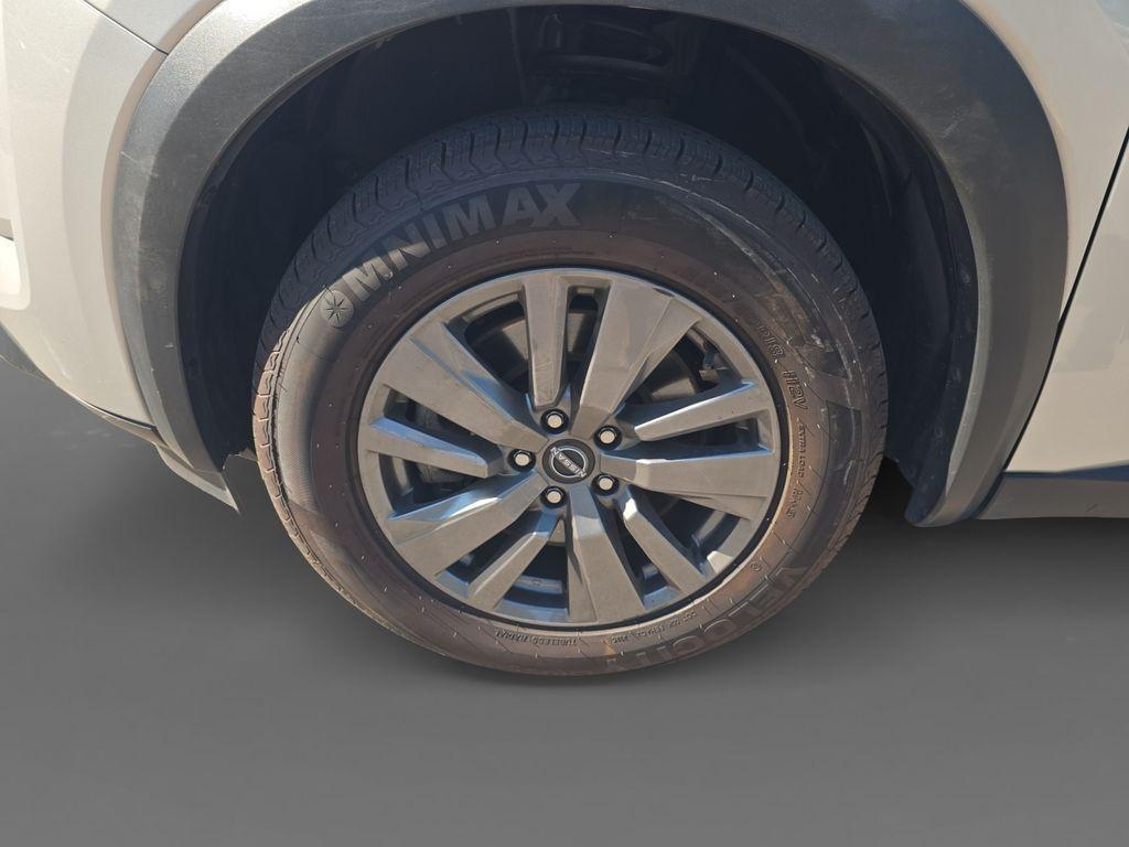 used 2025 Nissan Pathfinder car, priced at $35,076