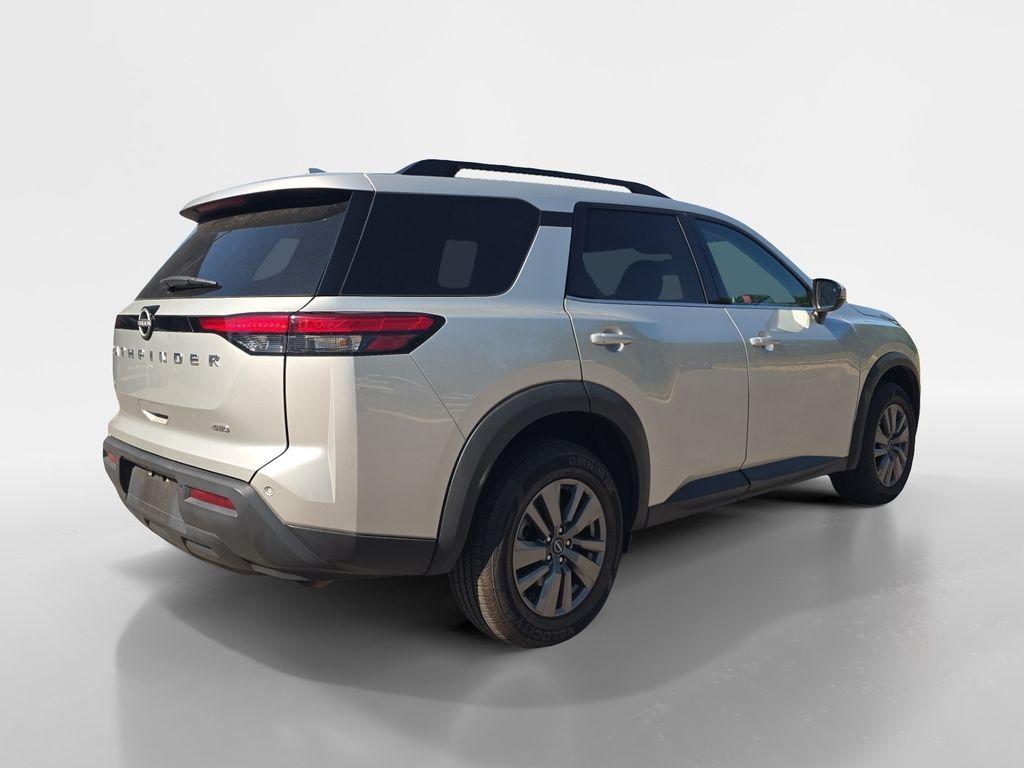 used 2025 Nissan Pathfinder car, priced at $35,076
