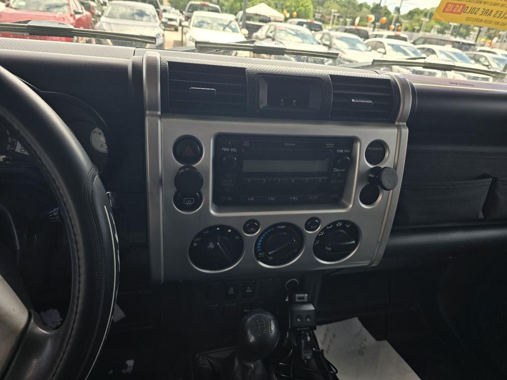 used 2007 Toyota FJ Cruiser car, priced at $16,449