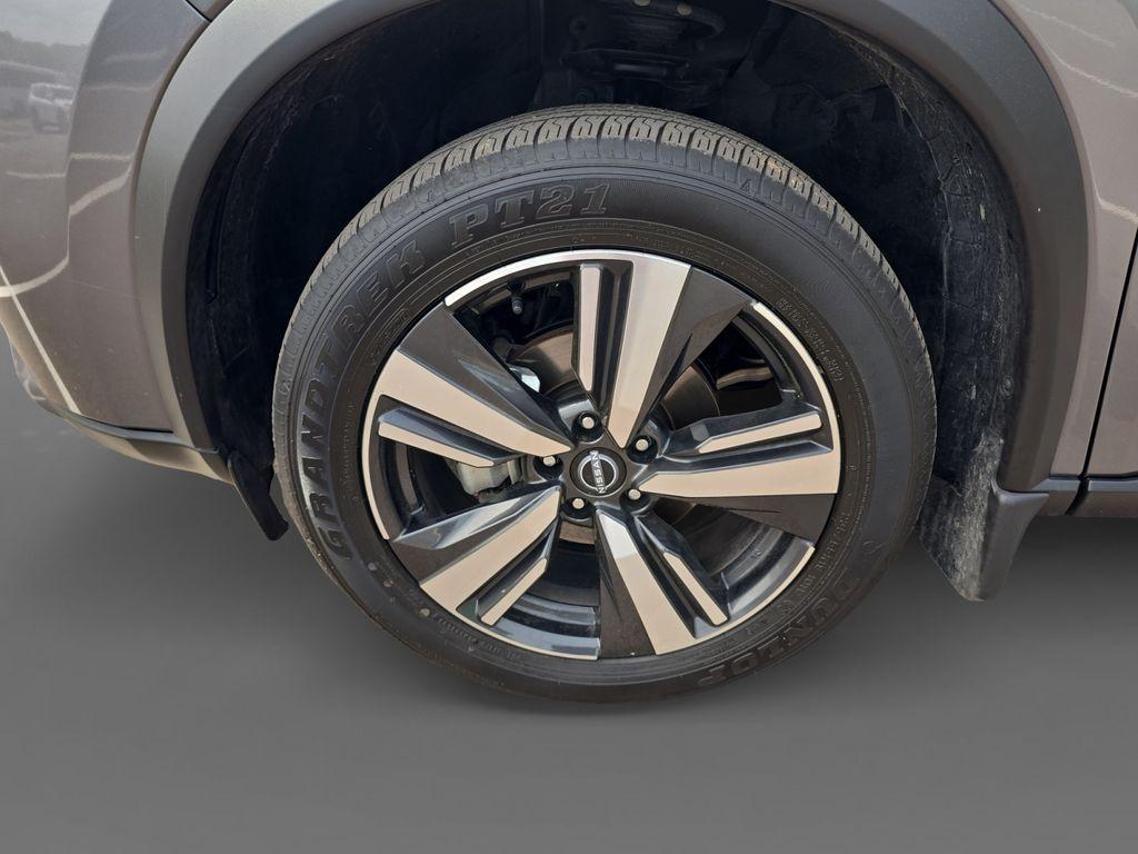 used 2025 Nissan Rogue car, priced at $33,399