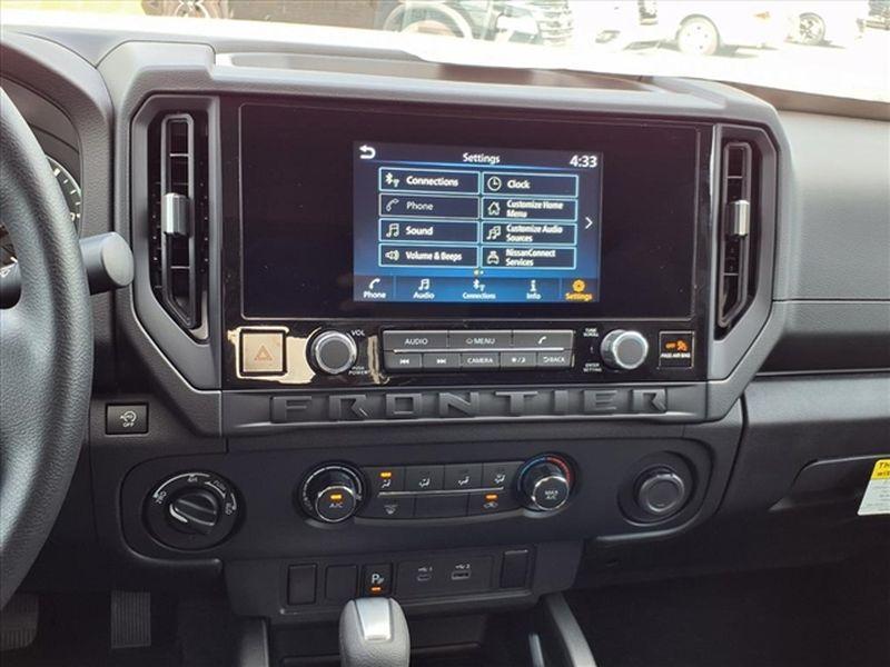 new 2026 Nissan Frontier car