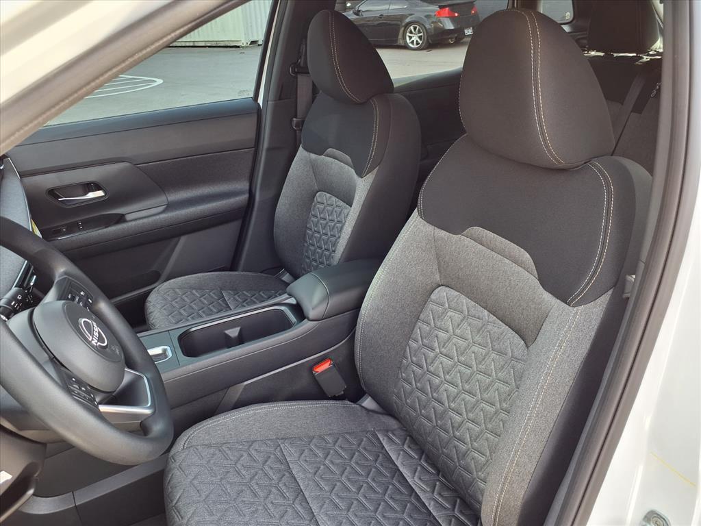 new 2026 Nissan Kicks car, priced at $28,552