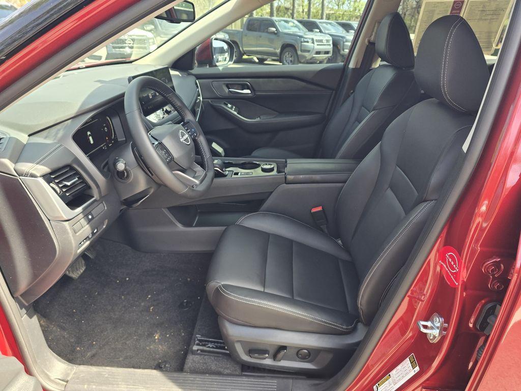 used 2025 Nissan Rogue car, priced at $30,887