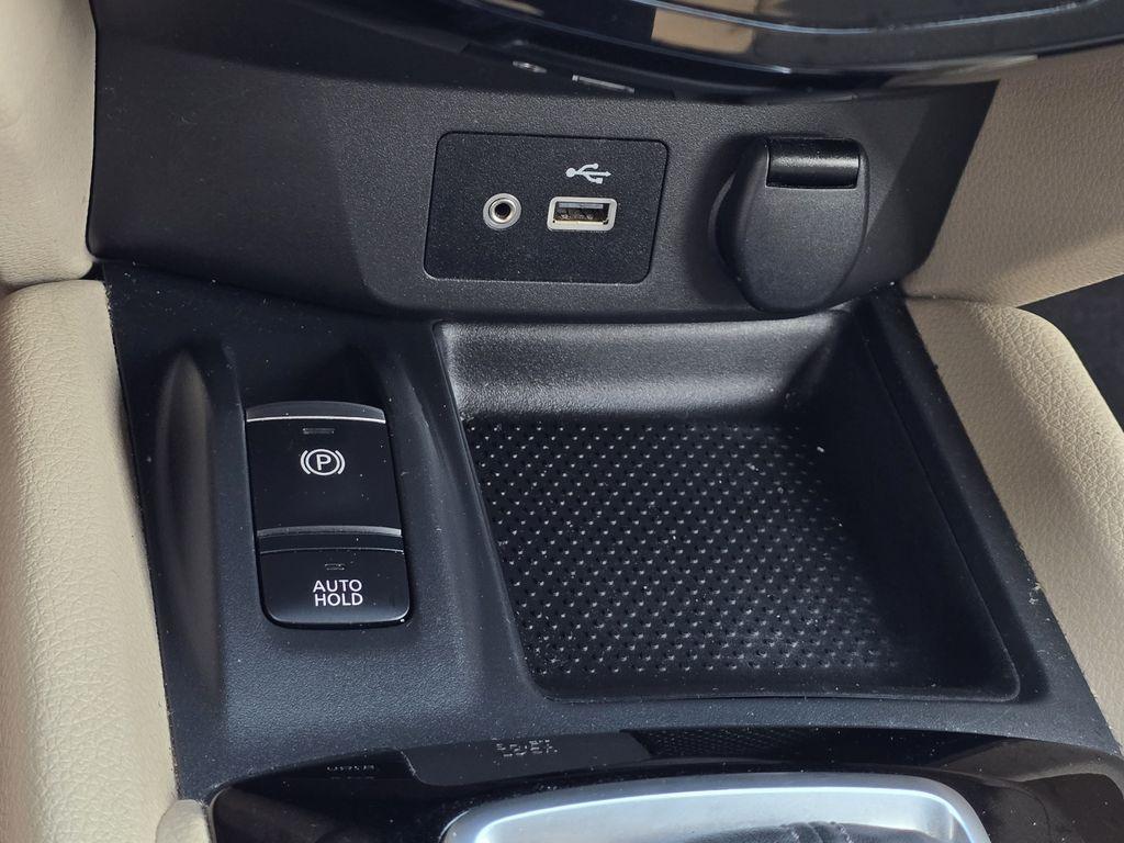 used 2020 Nissan Rogue car, priced at $18,599