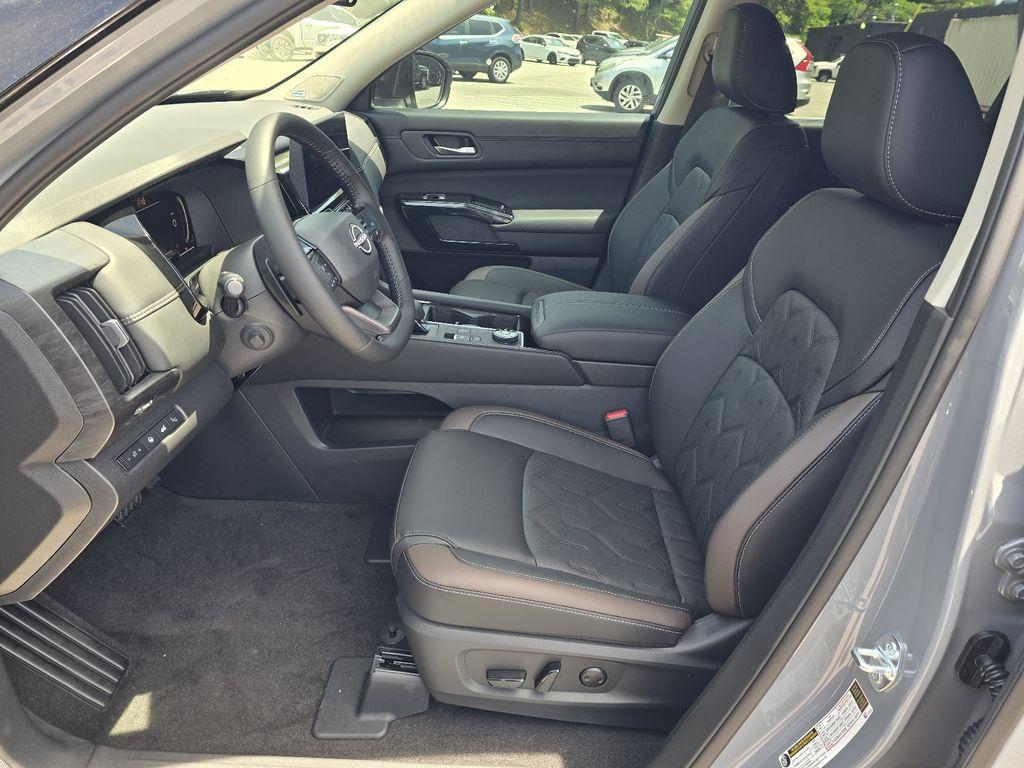 new 2026 Nissan Pathfinder car, priced at $49,956