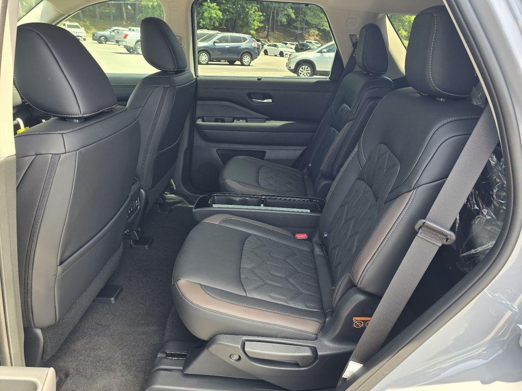 new 2026 Nissan Pathfinder car, priced at $49,956