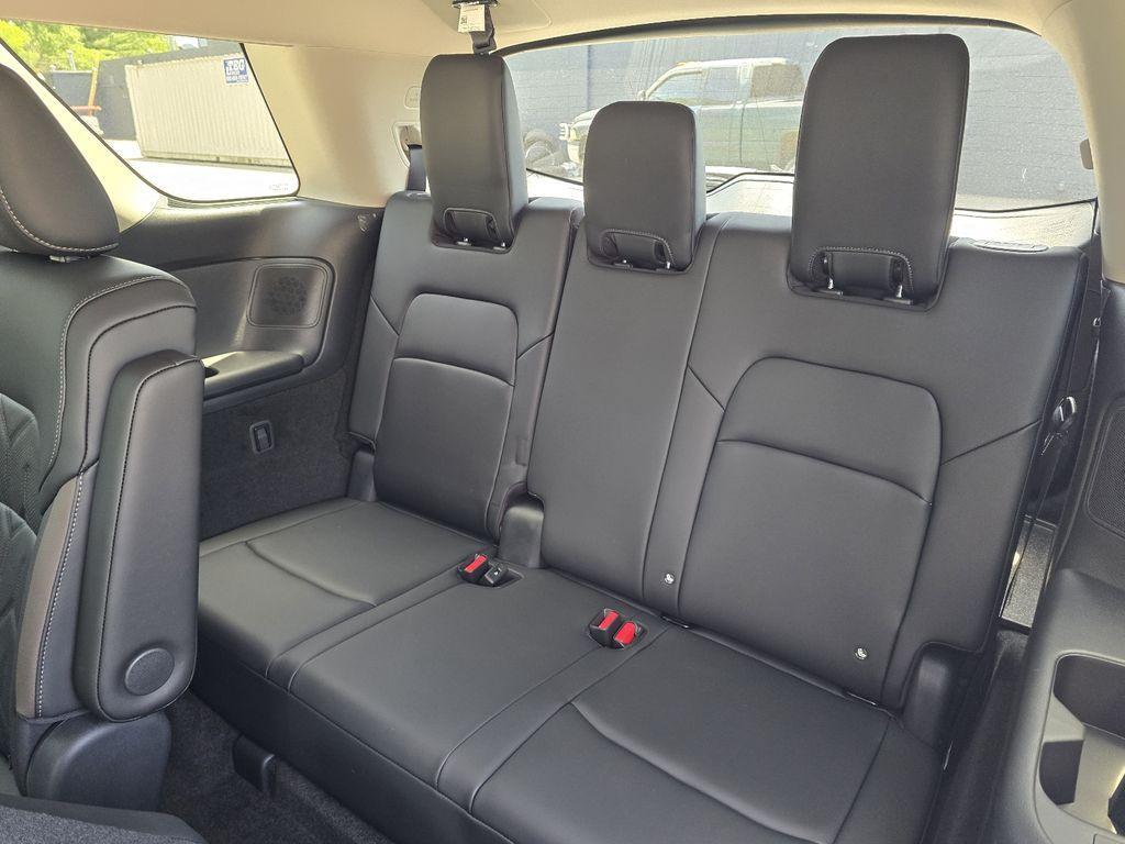 new 2026 Nissan Pathfinder car, priced at $49,956