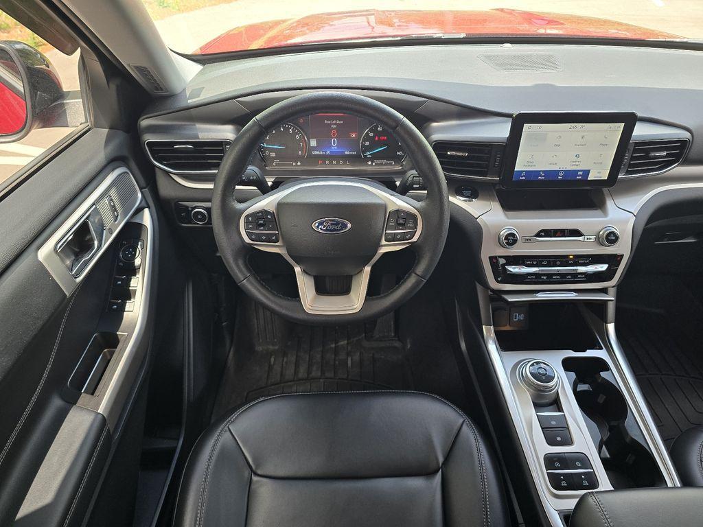 used 2024 Ford Explorer car, priced at $35,755