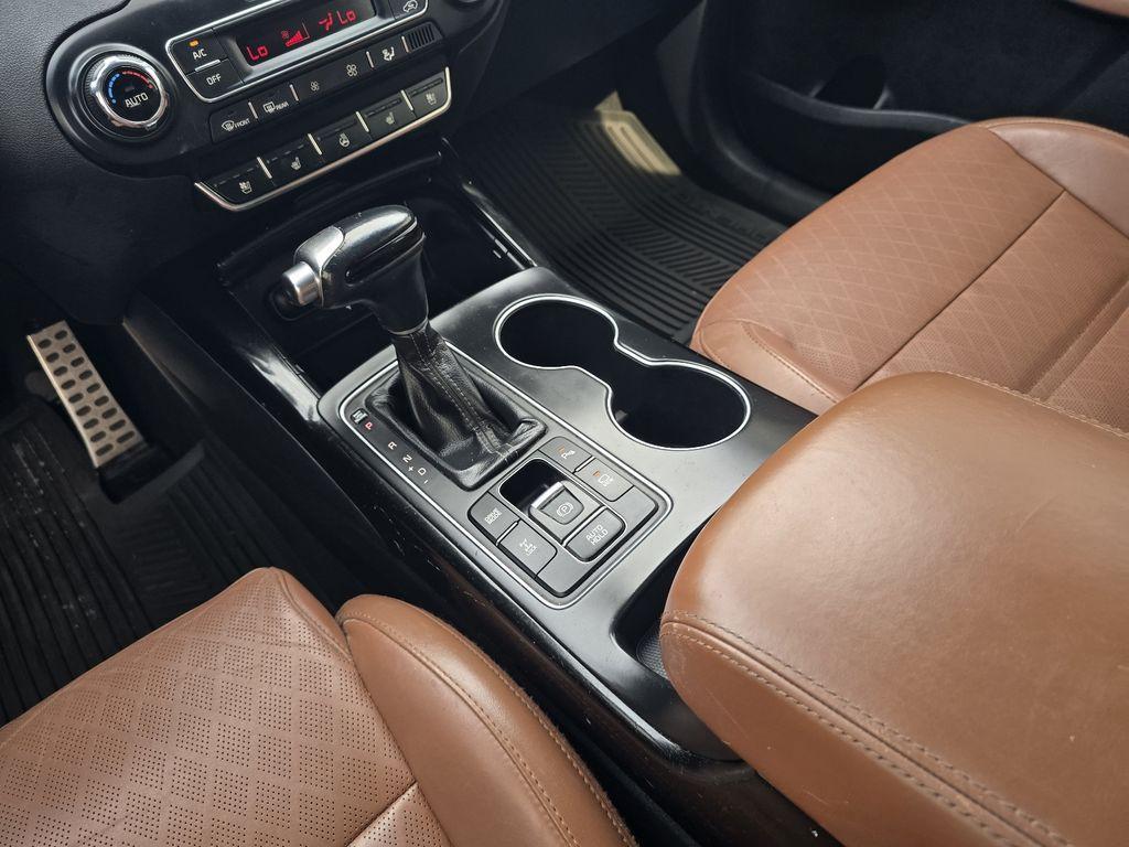 used 2019 Kia Sorento car, priced at $20,654