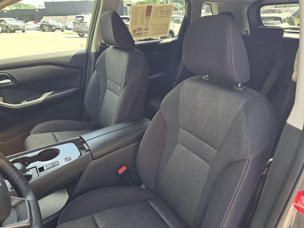used 2025 Nissan Rogue car, priced at $28,977
