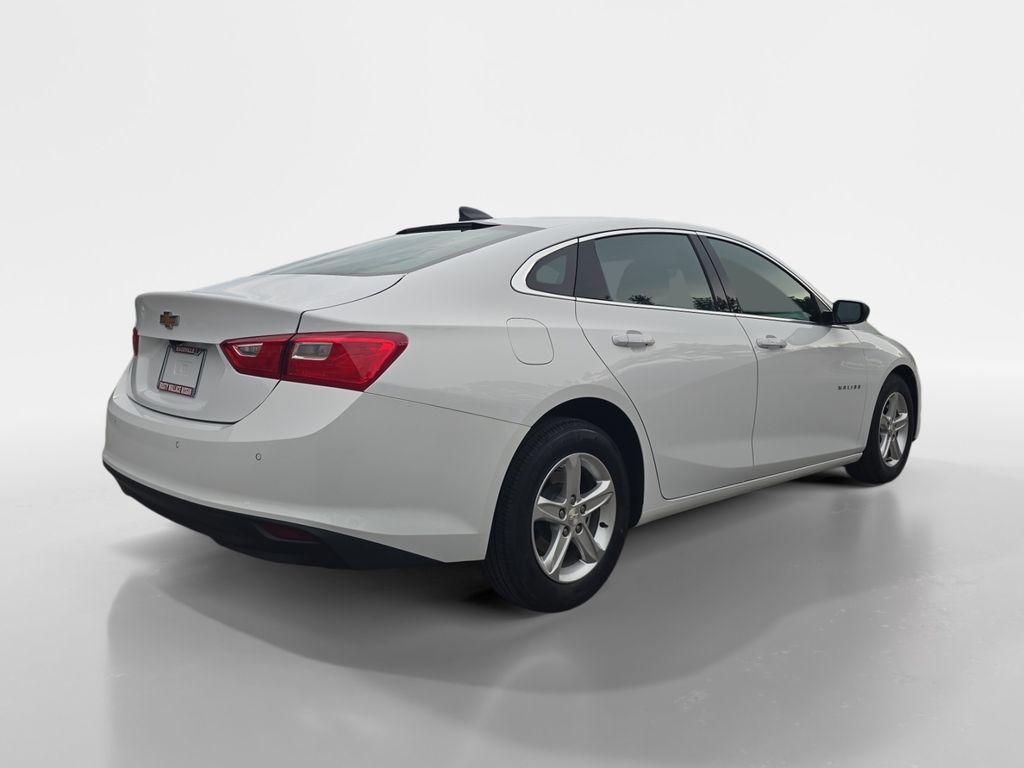 used 2024 Chevrolet Malibu car, priced at $22,276