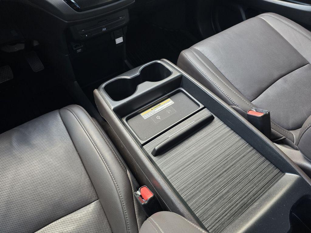 used 2020 Honda Odyssey car, priced at $33,477