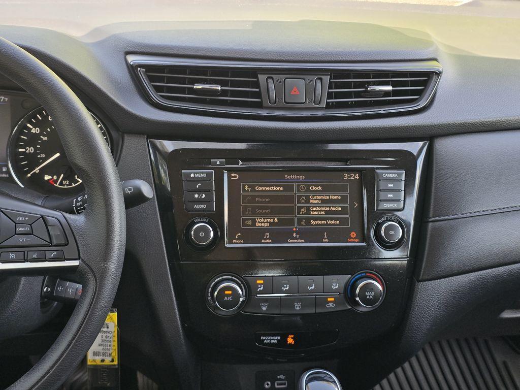 used 2020 Nissan Rogue car, priced at $15,255