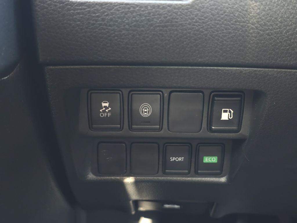 used 2020 Nissan Rogue car, priced at $15,255