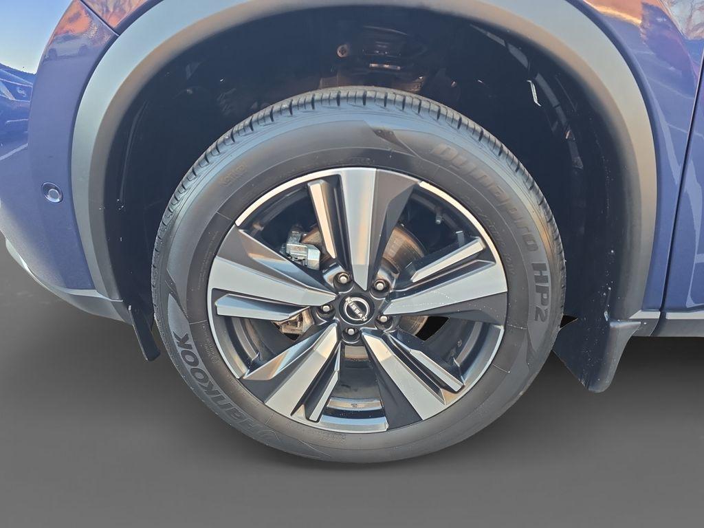 used 2023 Nissan Rogue car, priced at $25,377