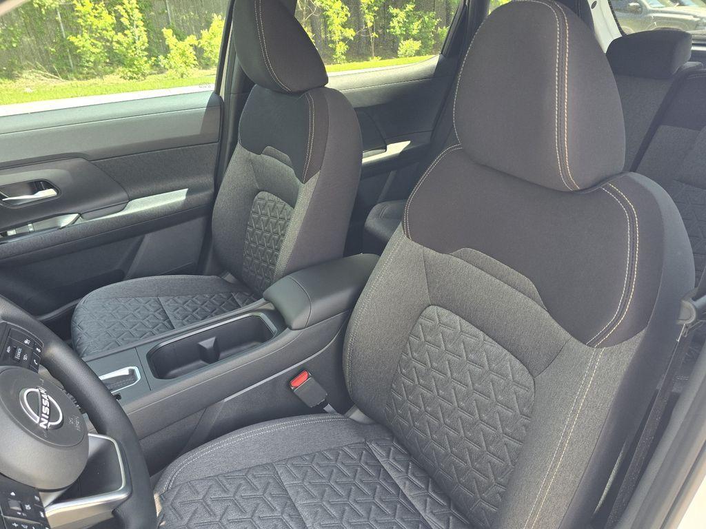 new 2026 Nissan Kicks car, priced at $25,749